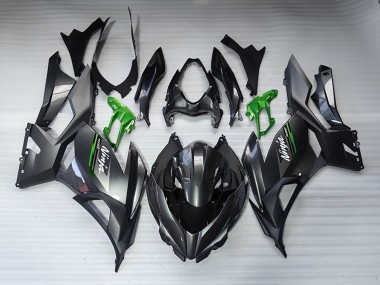 Kawasaki EX400 Motorrad Verkleidung 2018-2024 - Glanzendes Schwarz Matt Schwarz Grun Weiss
